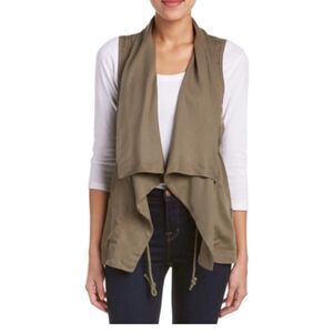 New Fate. Draper utility vest. Medium